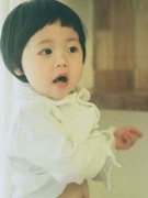 寶寶到多大才不會(huì)流口水