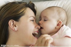 父母給寶寶洗澡的正確方式是什么