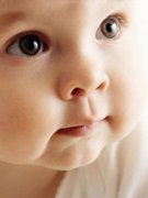 保護(hù)好孩子的視力，讓孩子眼睛更漂亮